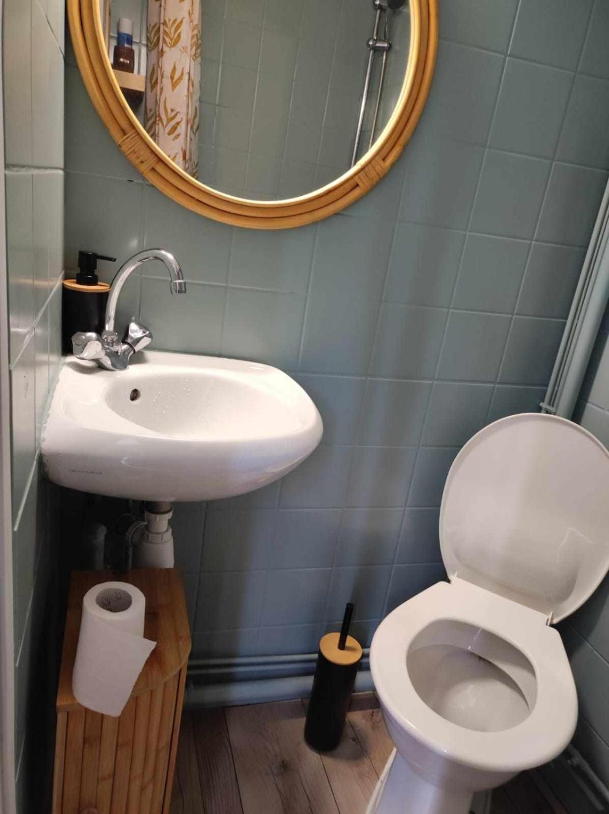 Le Nid Douillet Champetre Linge Fourni Apartment La Bourboule Bagian luar foto